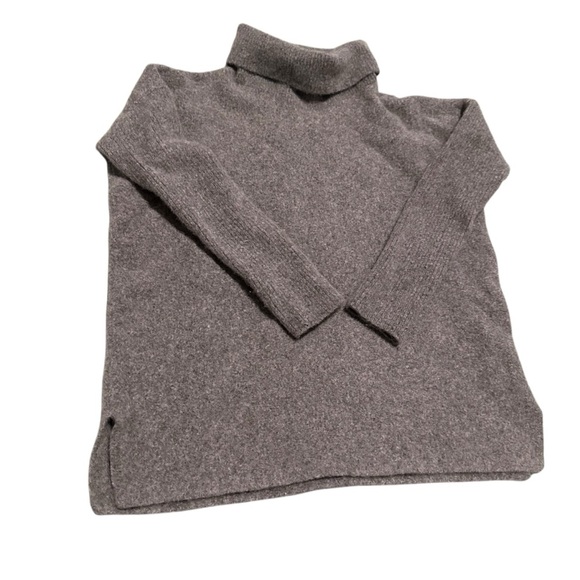 Saks Fifth Avenue Wool Blend Gray Turtleneck Sweater small petite - Picture 3 of 7
